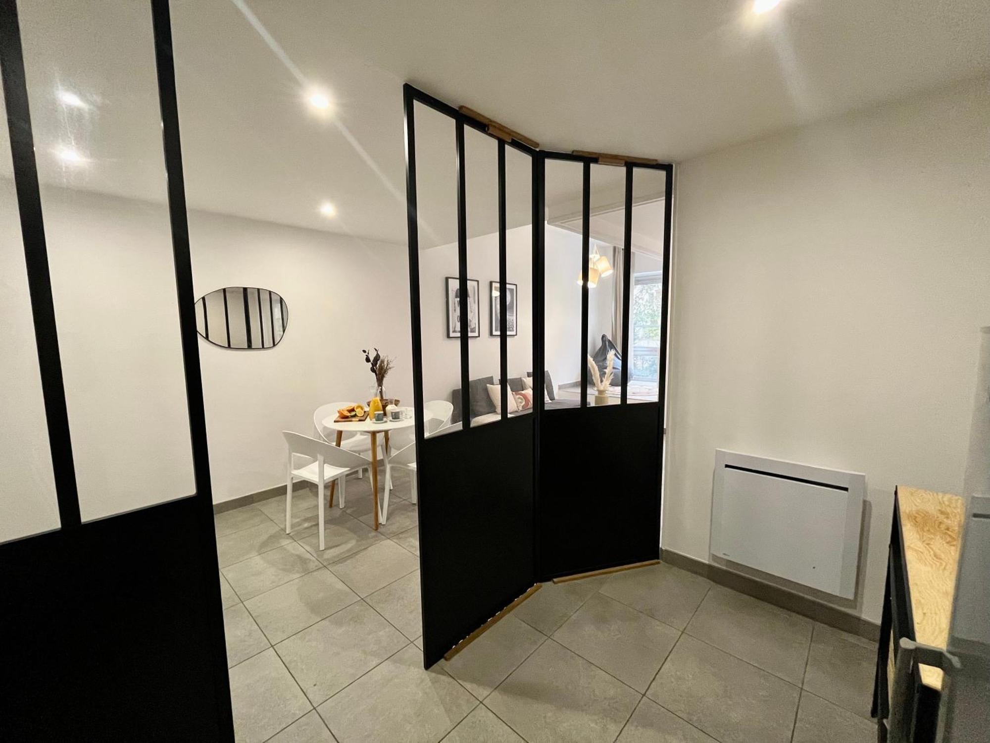 Suite Danbury Lyon Exteriér fotografie
